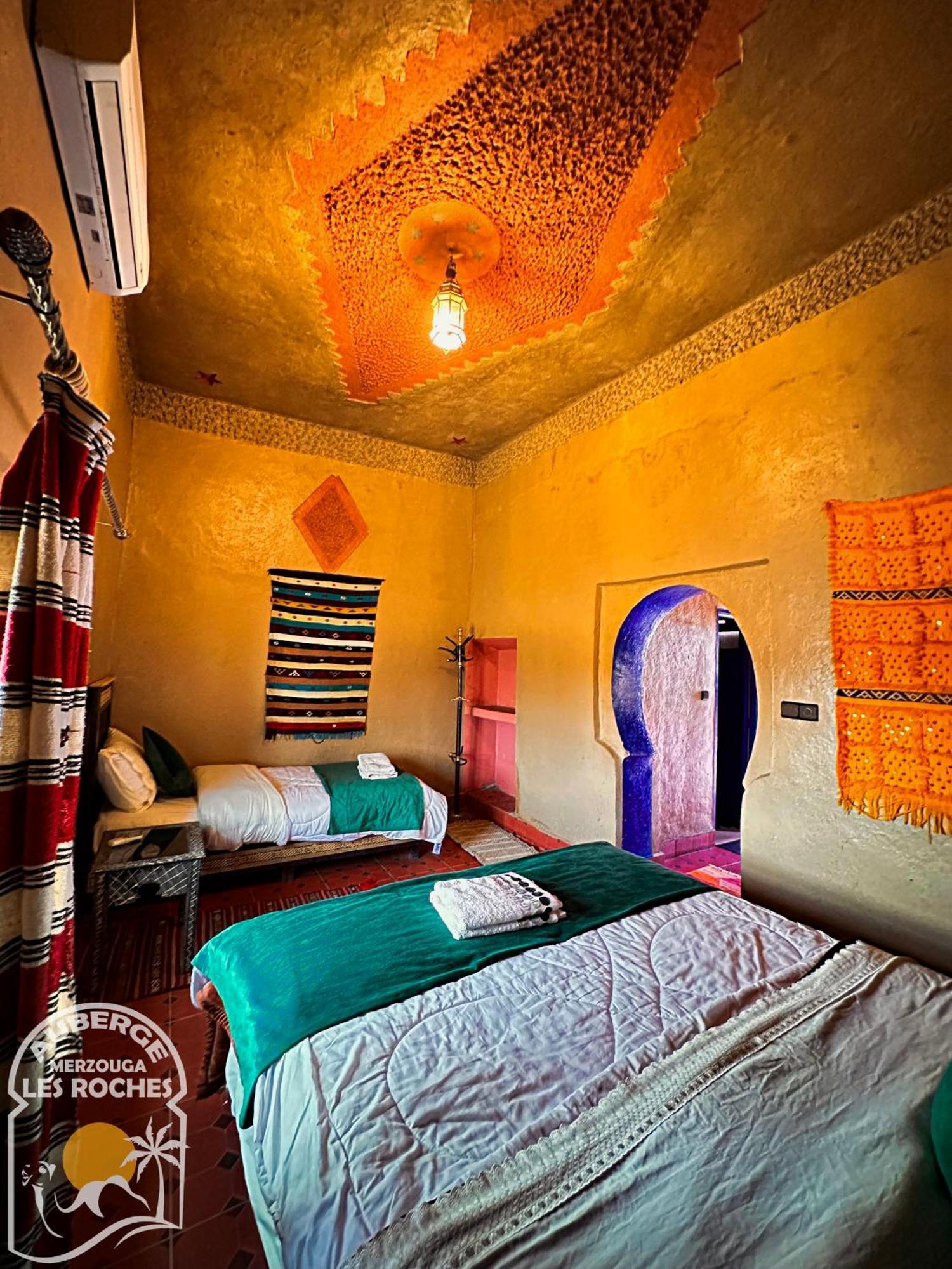 Riad Les Roches 梅尔祖卡 外观 照片