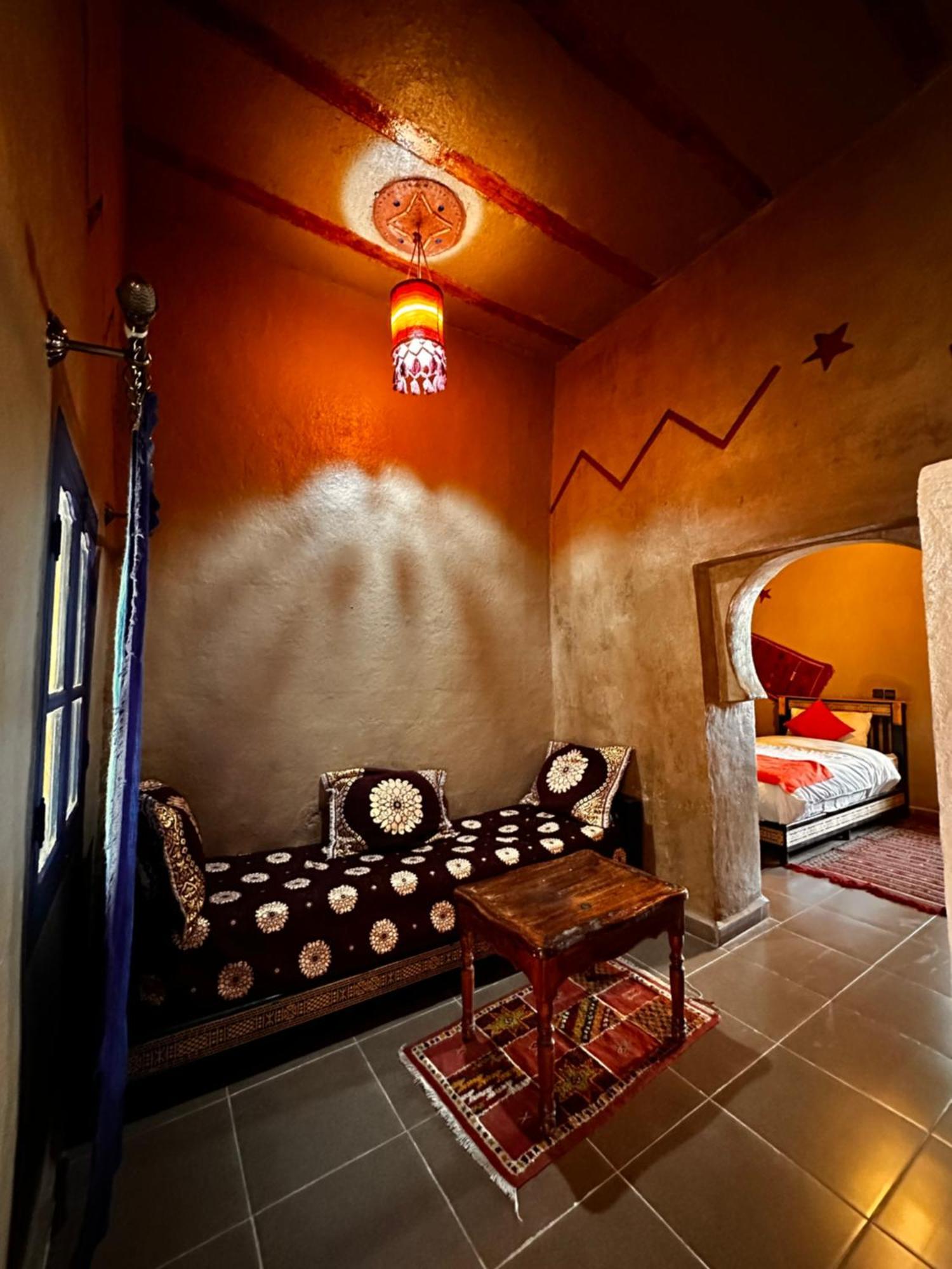 Riad Les Roches 梅尔祖卡 外观 照片